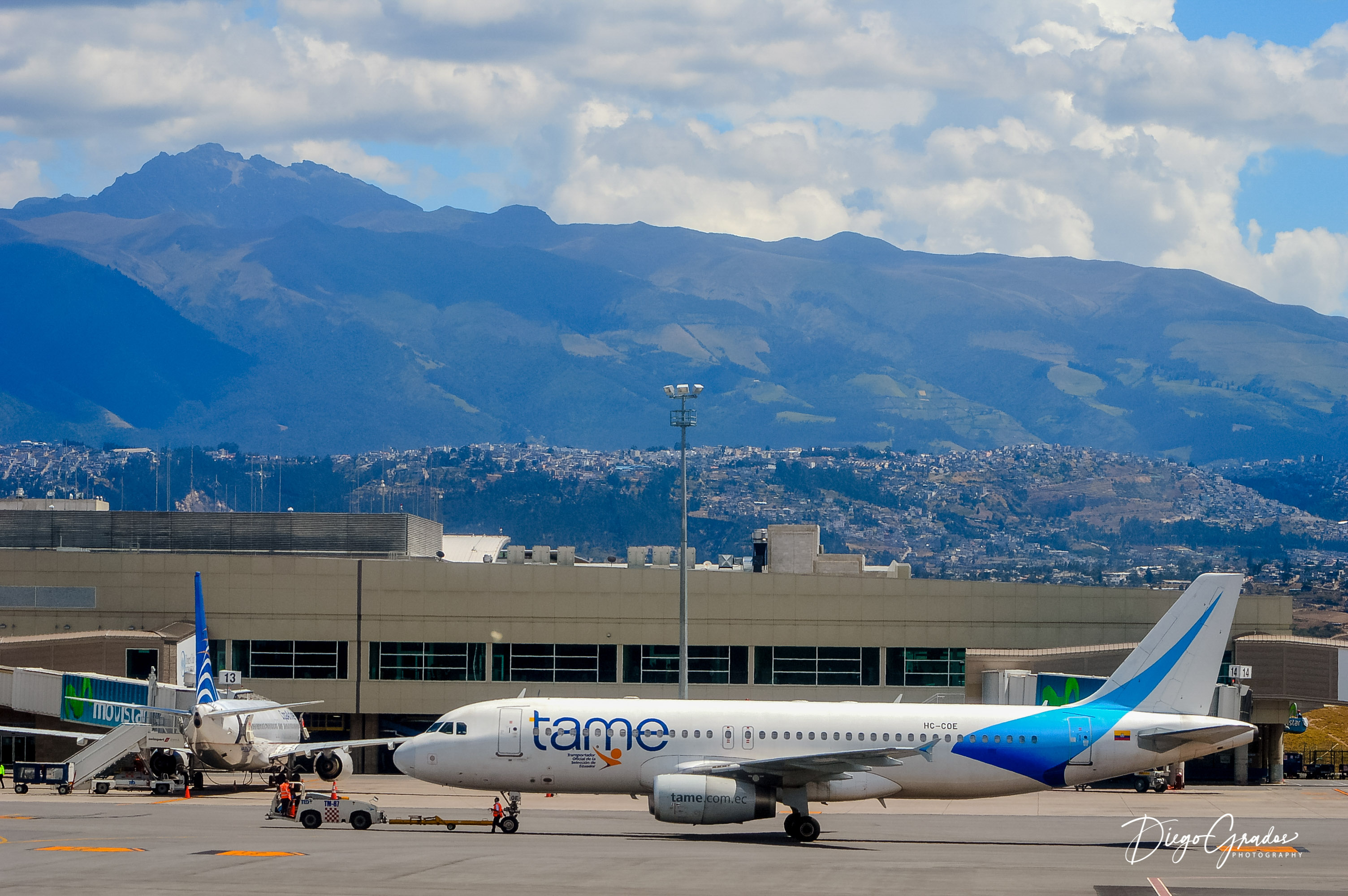 Airbus A320-233 TAME